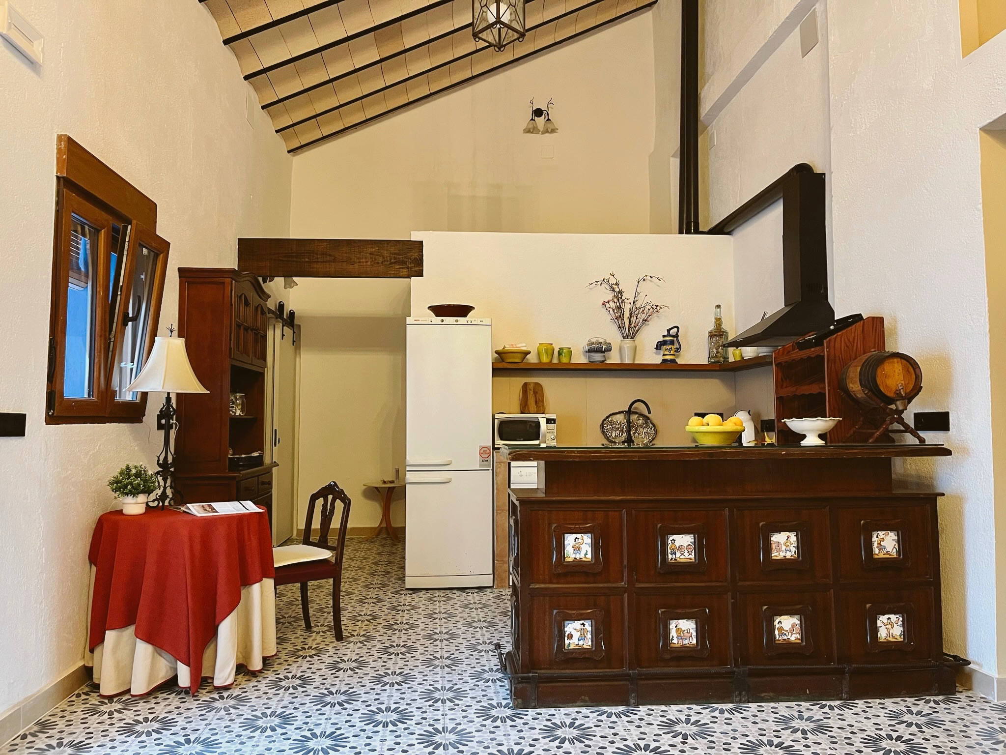 Cocina y comedor rehabilitados de La Antigua Estación